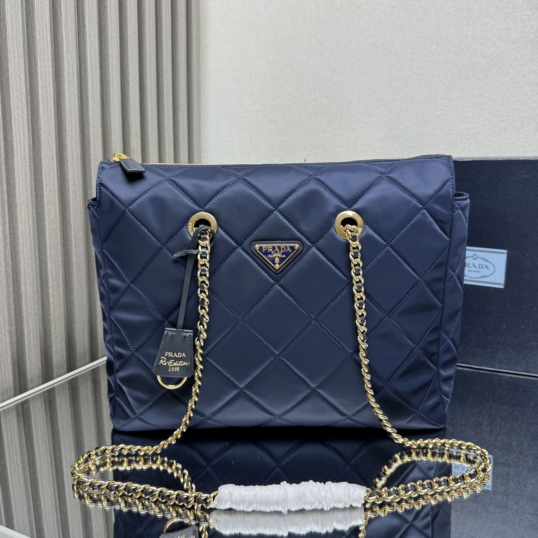 Pra*a satchel bags